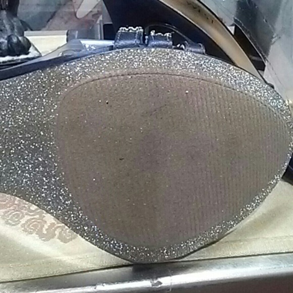 Jazzy. Evening Sandal - Picture 5 of 7